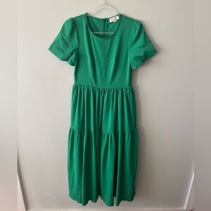 Molly Bracken Green Tiered Midi Dress with Puff Sleeves